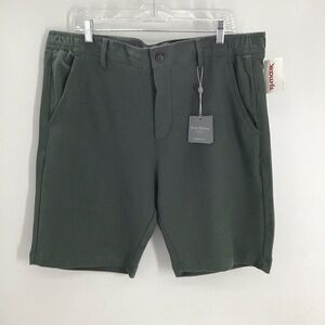 Hickey Freeman Men’s Classic Modern Fit Shorts Green Elastic Casual NWT Size 38
